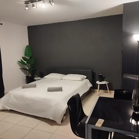 303 St Lazaros View *