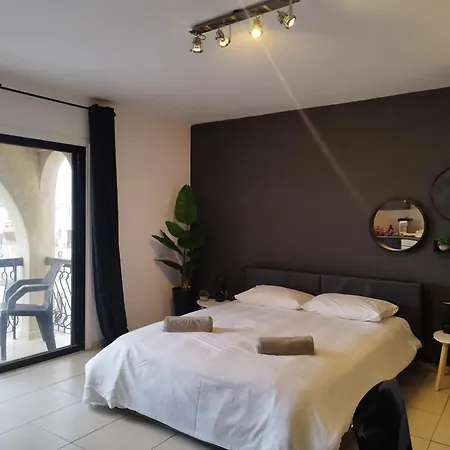 303 St Lazaros View *