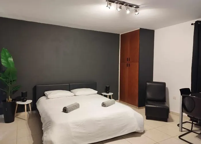 303 St Lazaros View Apartmán